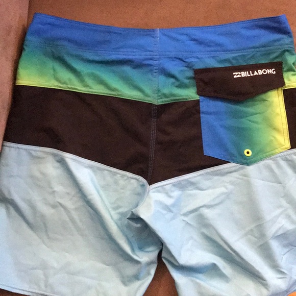BILLABONG (32) men’s - Picture 5 of 5